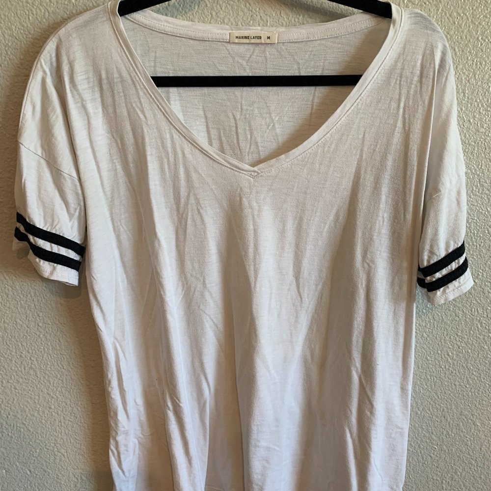 White Marine Layer Boyfriend V-Neck Tee, Size Medium